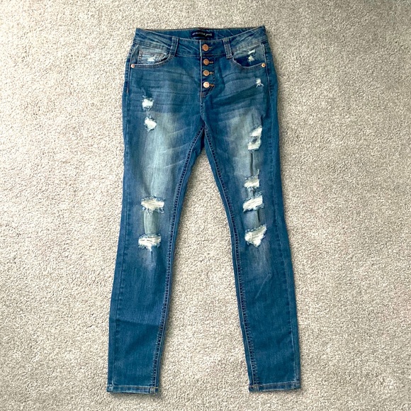 Vanilla Star Other - VanillaStar Girls Ripped Jeans w/ 4 buttons